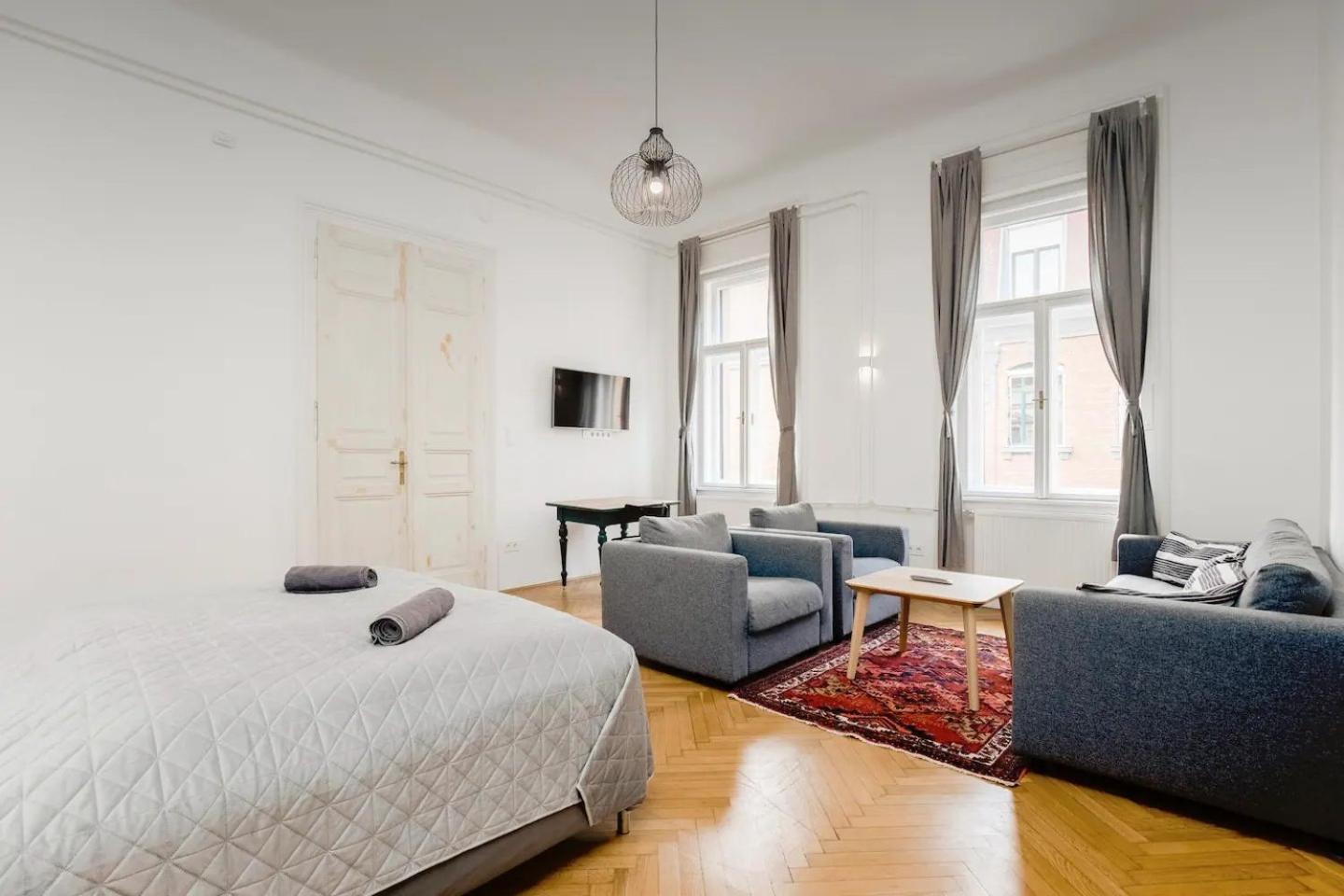 Budapestayz - Izabella Studios Екстер'єр фото