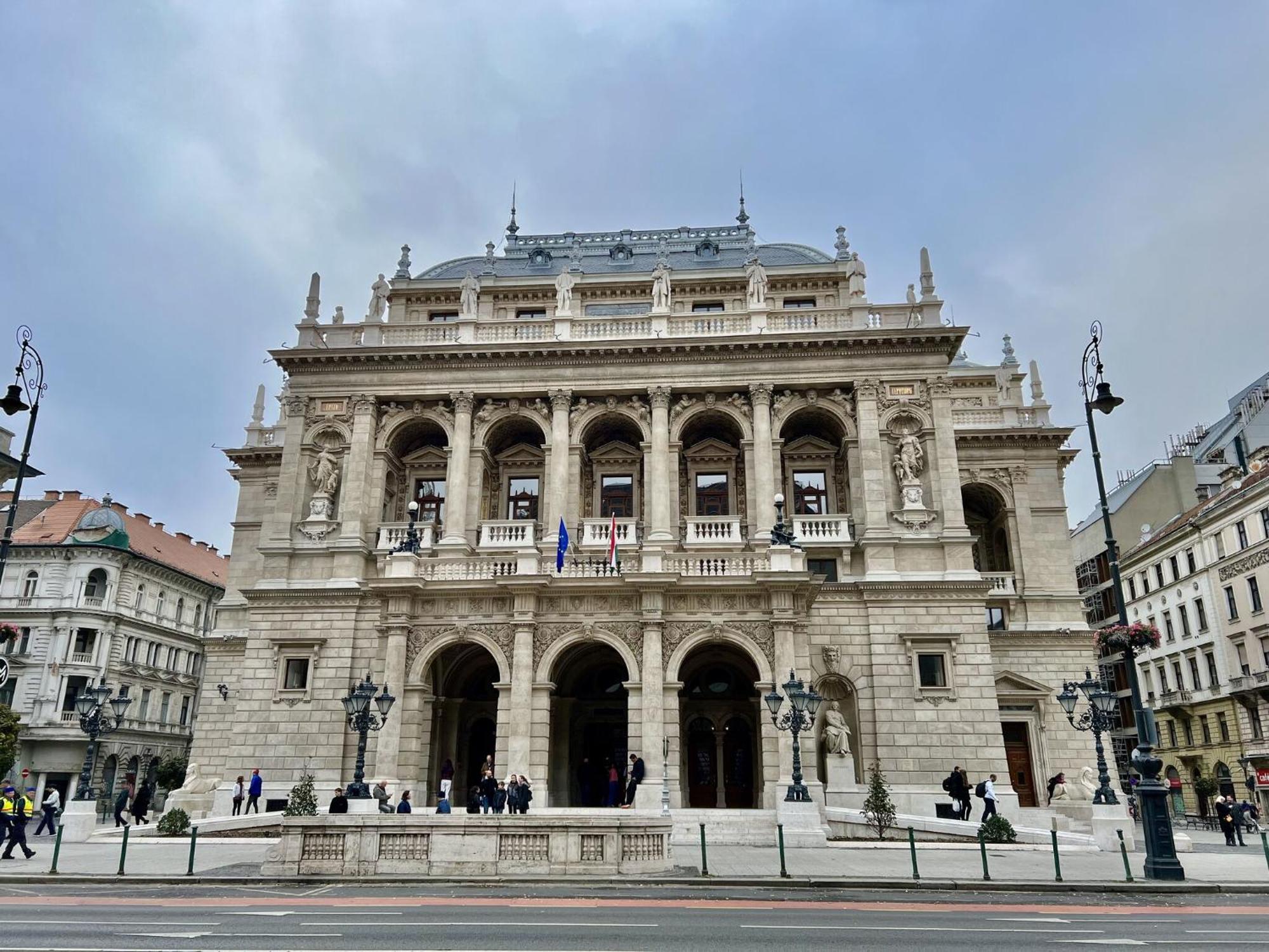 Budapestayz - Izabella Studios Екстер'єр фото